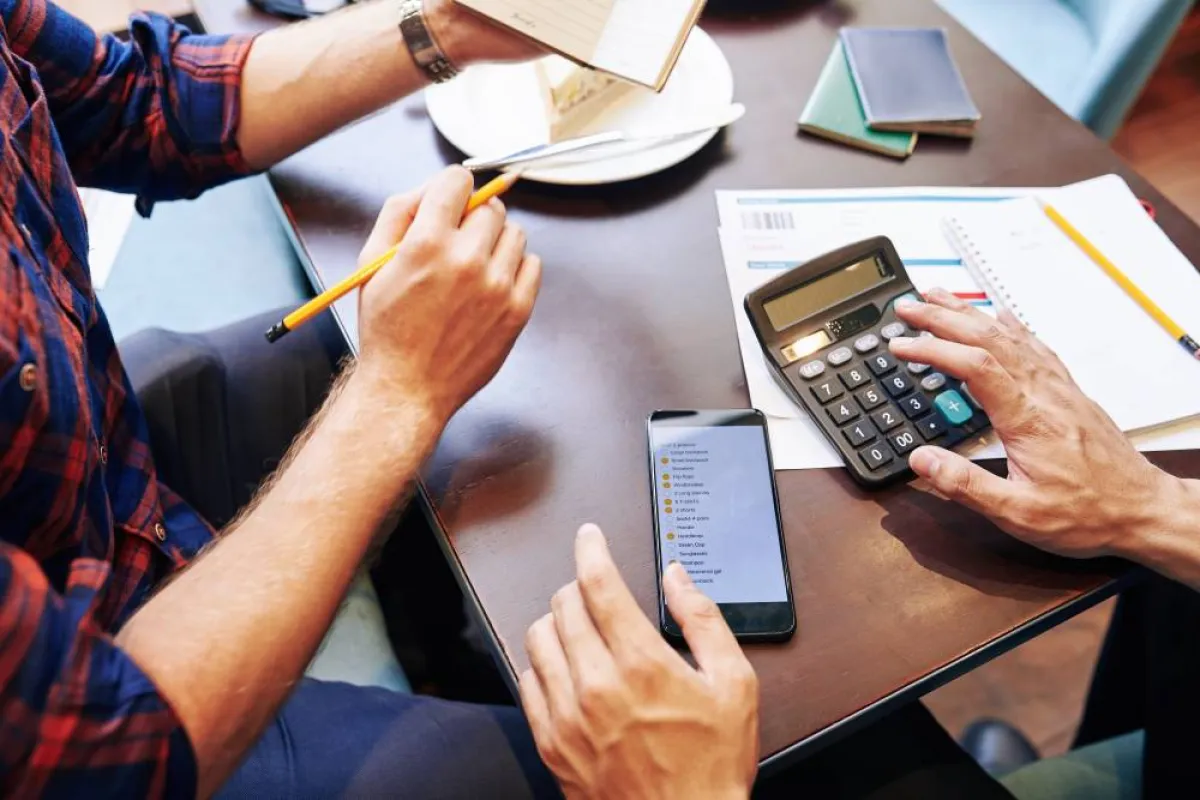 تحديد الميزانية الخاصة بالسفر إلى ماليزيا