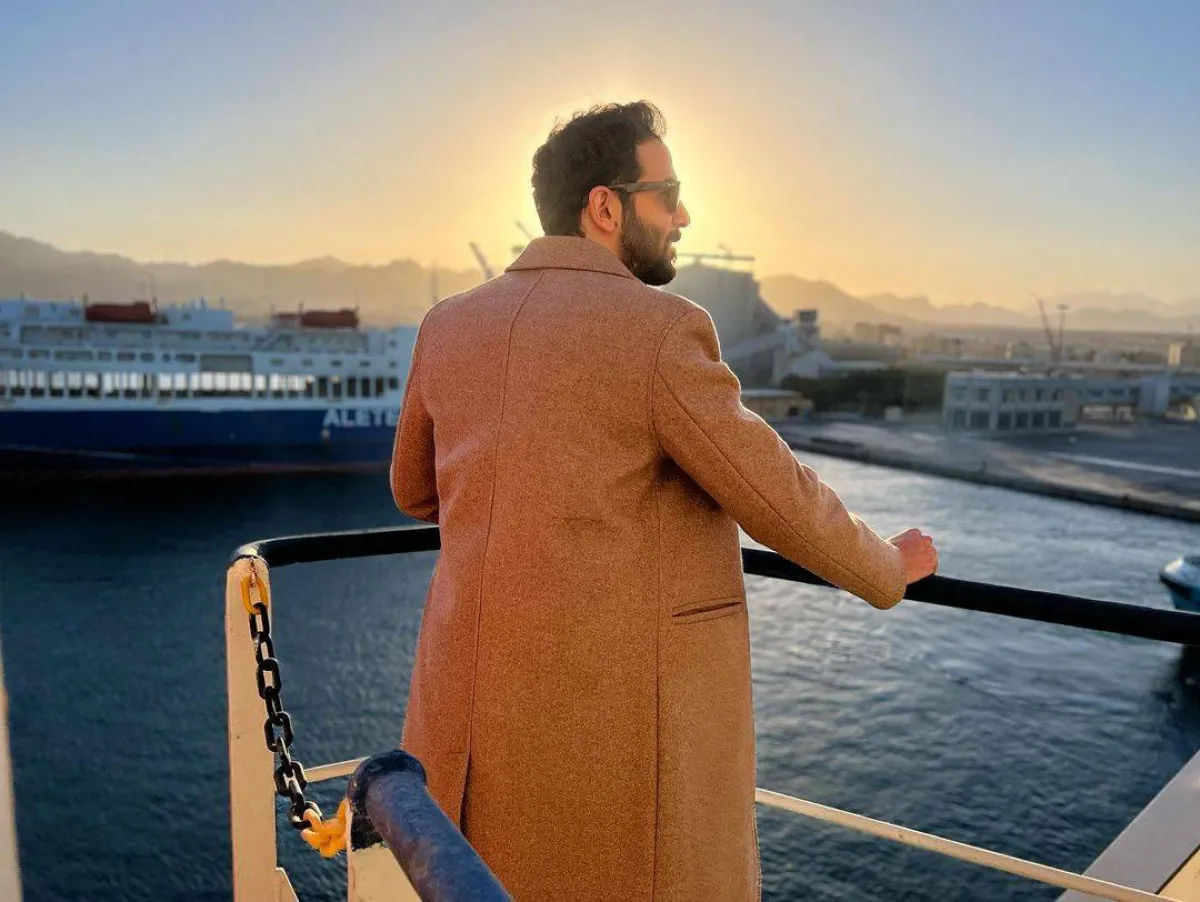 كريم قاسم في كواليس مسلسل  " يوتيرن" - صورة من حساب الفنان كريم قاسم على " انستغرام"