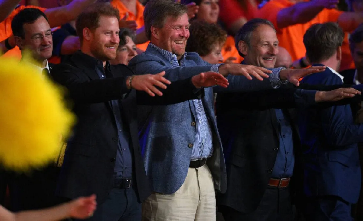 الأمير هاري مع الملك ويليم ألكسندر في ألعاب Invictus- الصورة من موقع Royal Central