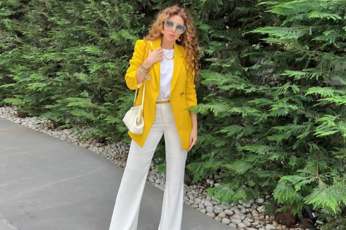 إطلالات النجمات بالبليزر