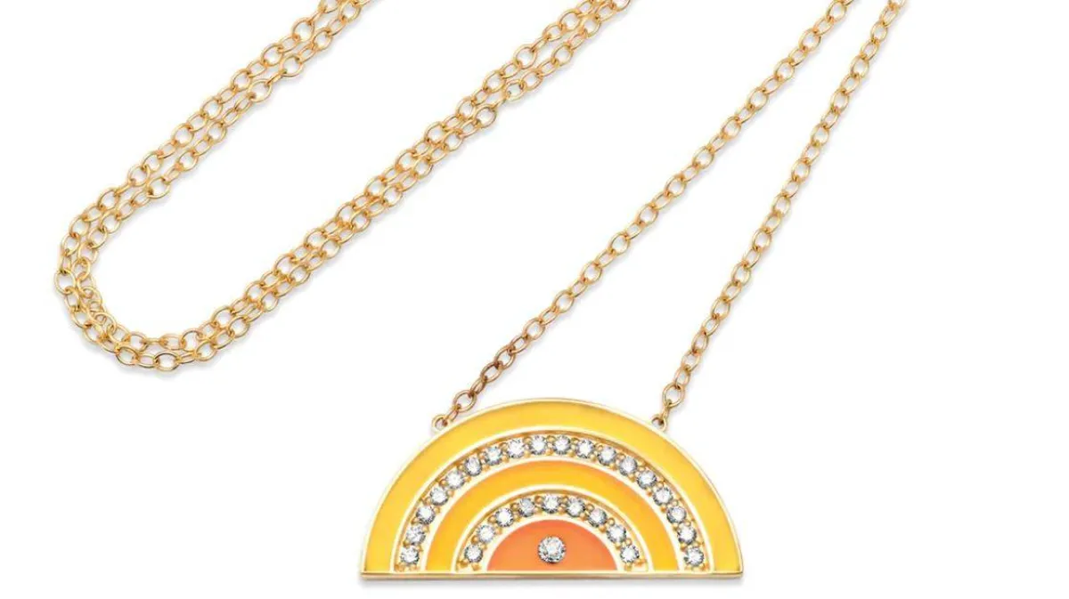 سلسلة مُزينة بالاناميل من أندريا فورمان Andrea Fohrman