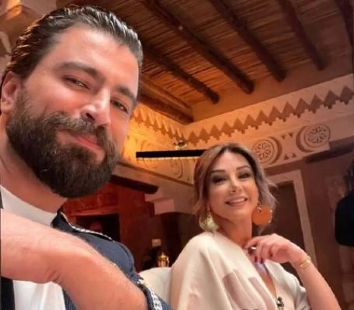 معتصم النهار وكاريس بشار - الصورة من ستوري حساب معتصم على انستغرام