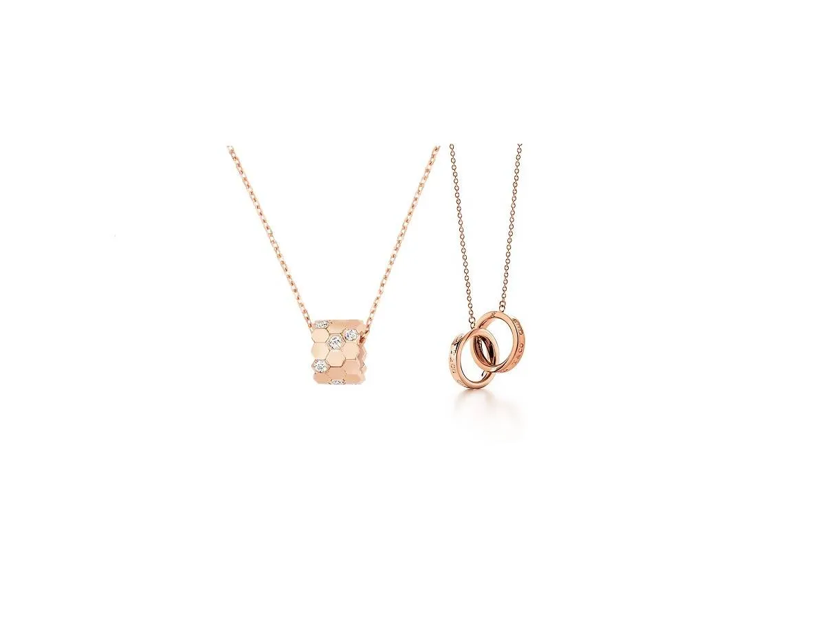 موديلات سلاسل ذهب أنيقة لعيد الفطر