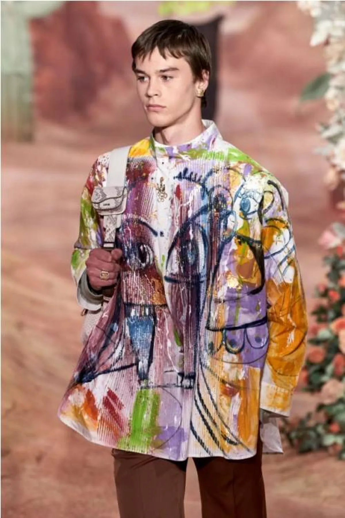 قميص مطبّع بالرسوم من كريستيان ديور  Christian Dior