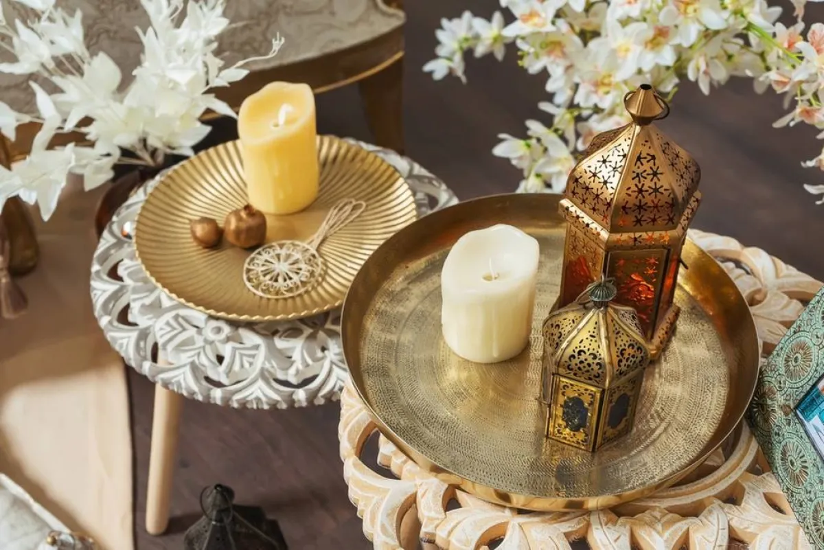إكسسوارات ذهبيّة مناسبة لتغيير حلّة المنزل في العيد  