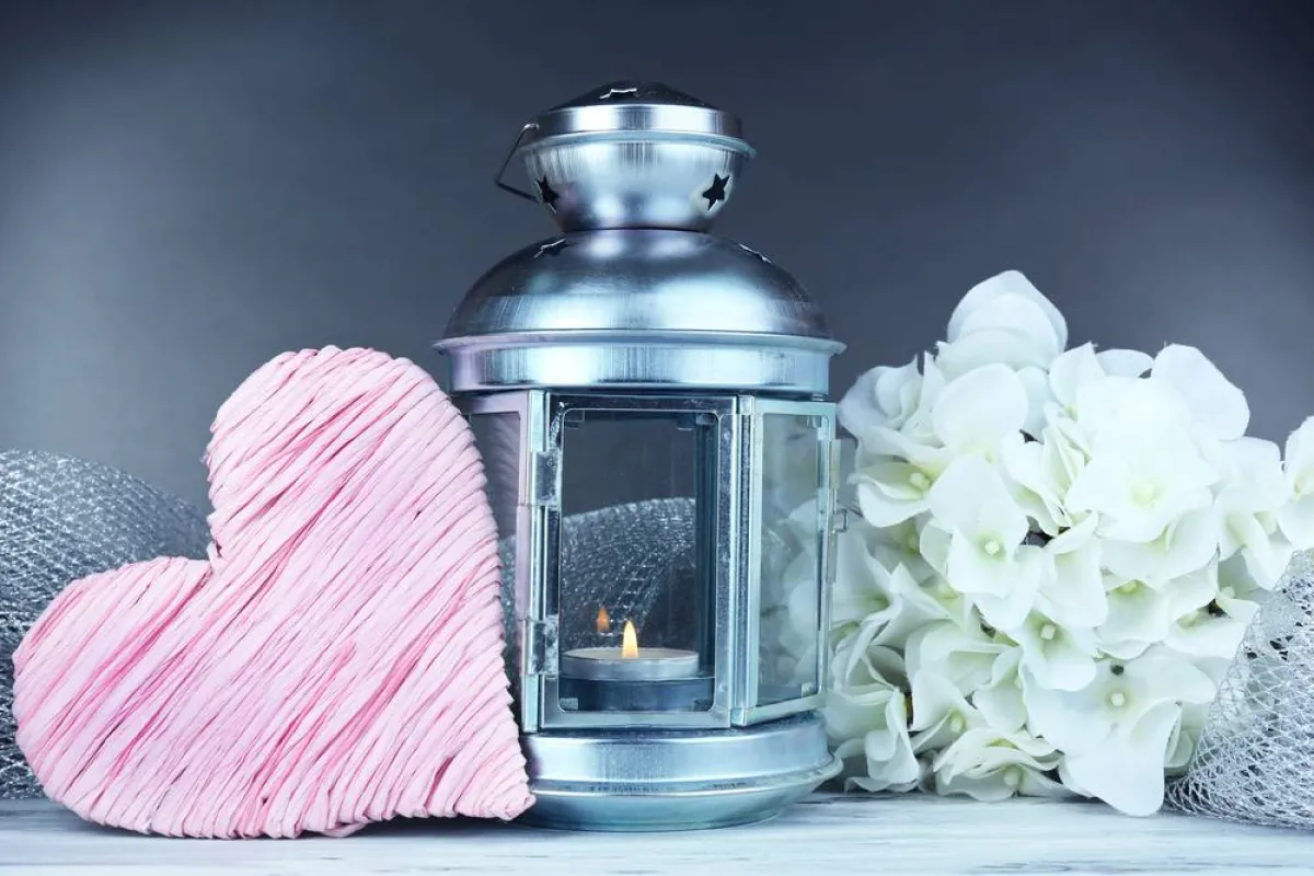 في عيد الفطر، يجدر البعد عن المغالاة في تزيين المنزل