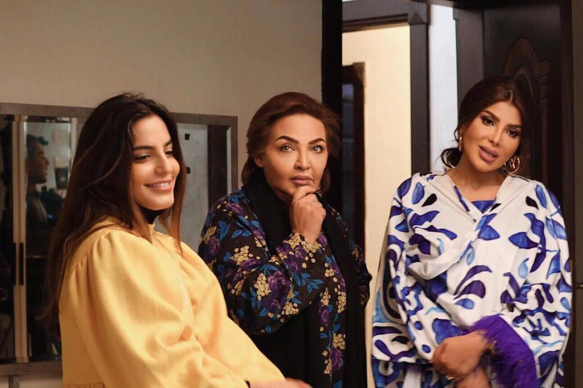 كواليس مسلسل " أمينة حاف 2" - صورة من صفحة إلهام الفضالة على " انستغرام"