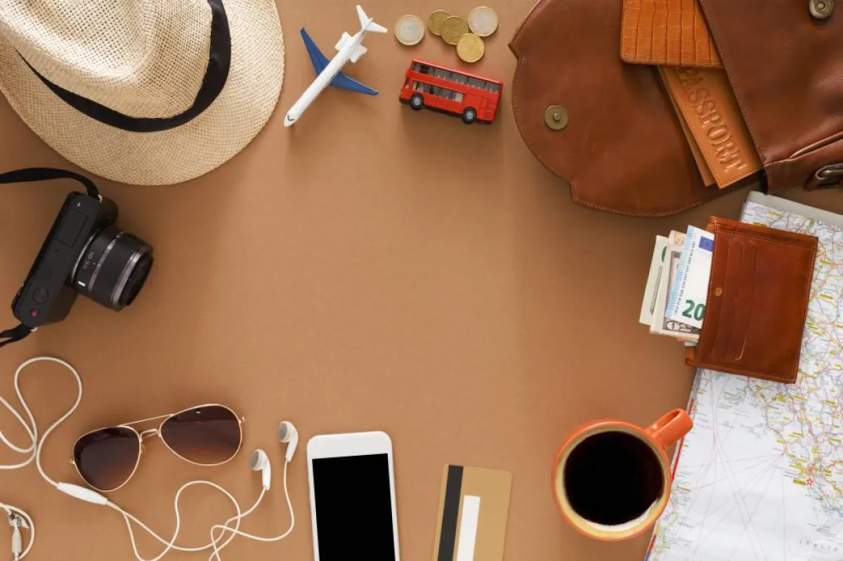 تعبئة حقيبة السفر بالأغراض اللازمة فقط