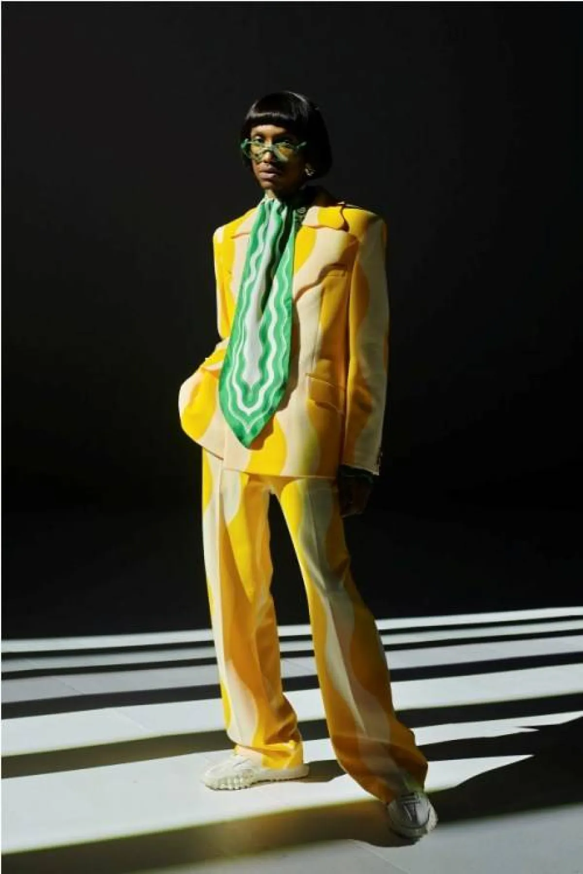 بدلة ملوّنة من كازابلانكا  Casablanca