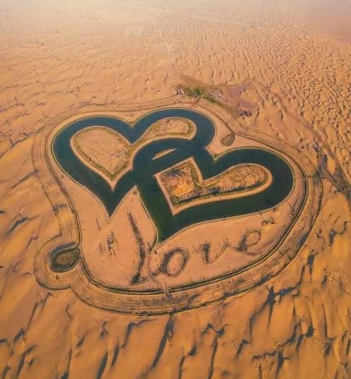 بحيرة الحب. الصورة من cnn