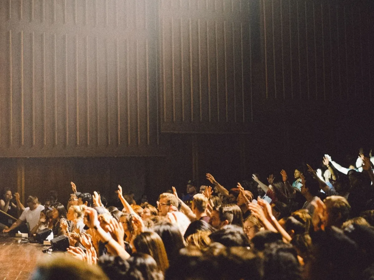 طلاب الجامعة