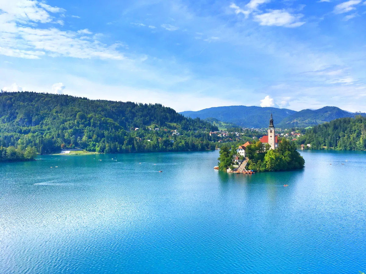 3 وجهات سياحية هادئة مثالية للاسترخاء