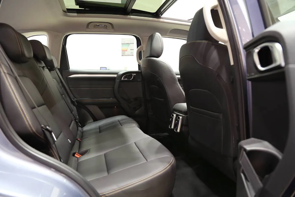 تحذرك عند فتح الباب