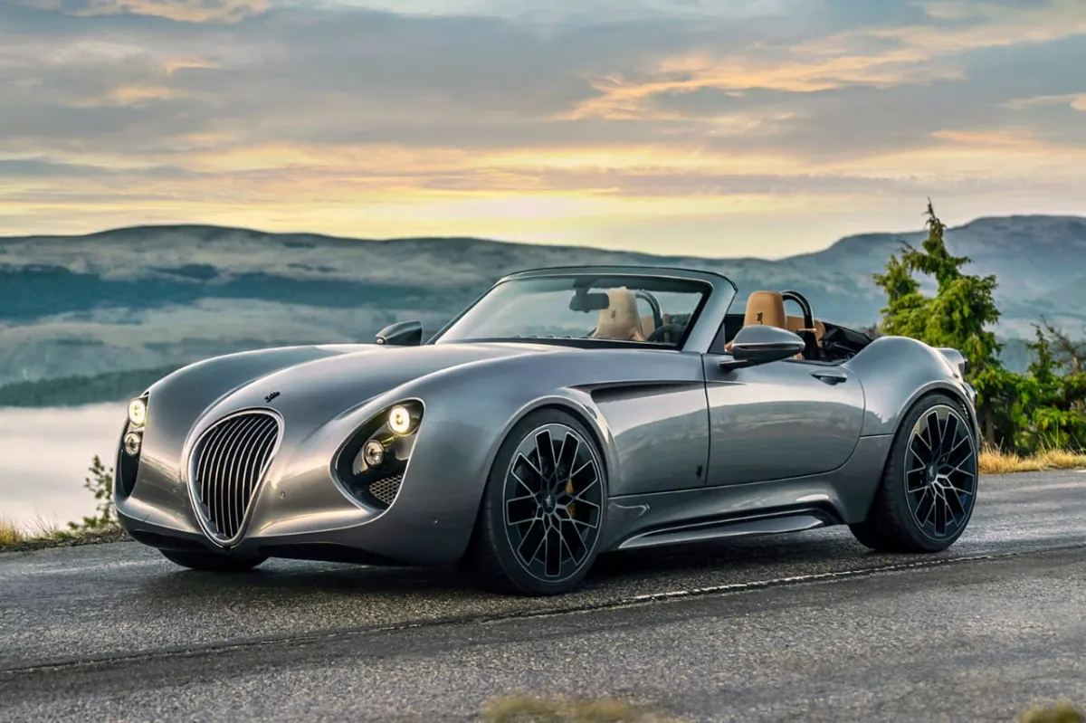 سيارة وايزمان ثاندربول الرياضية الكهربائية