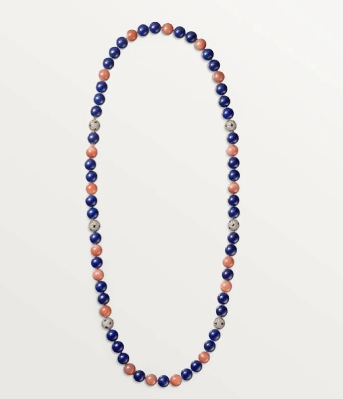 قلادة طويلة