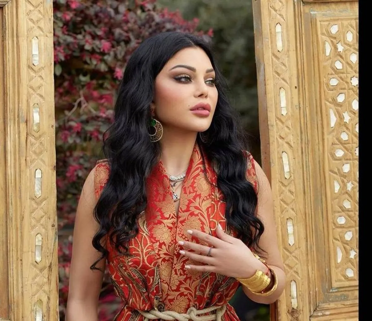 تسريحات شعر كيرلي ويفي