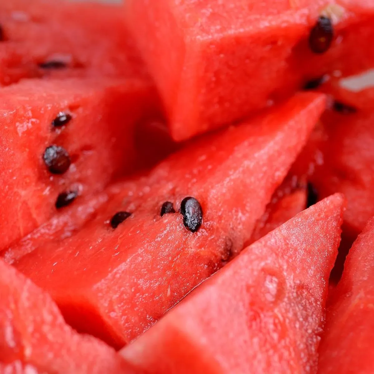 صورة لقطع من البطيخ