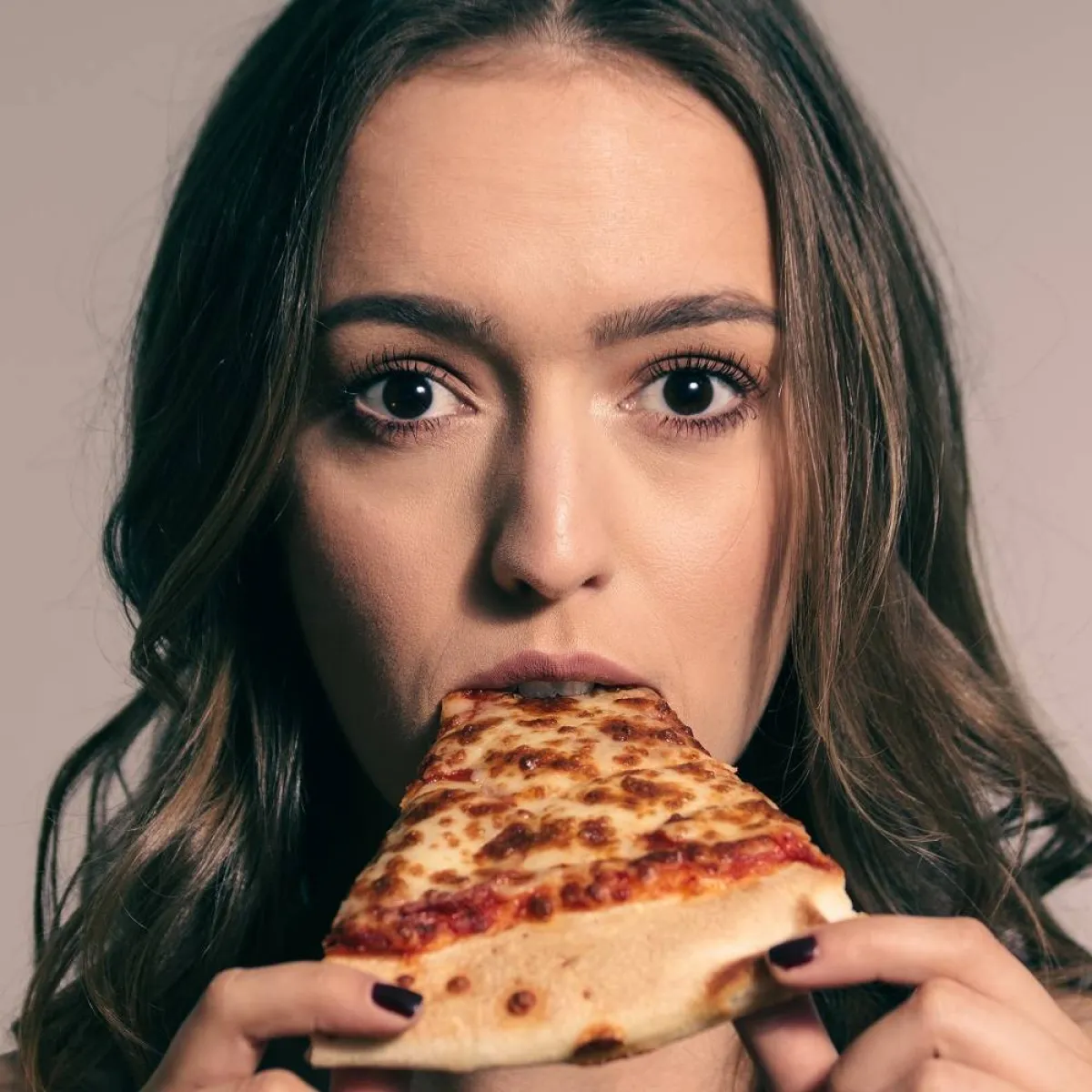 صورة لمراهقة