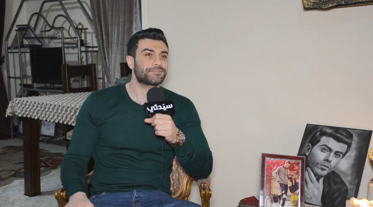 مهند حسني خلال لقائه بكاميرا سيدتي - تصوير محمد عربي