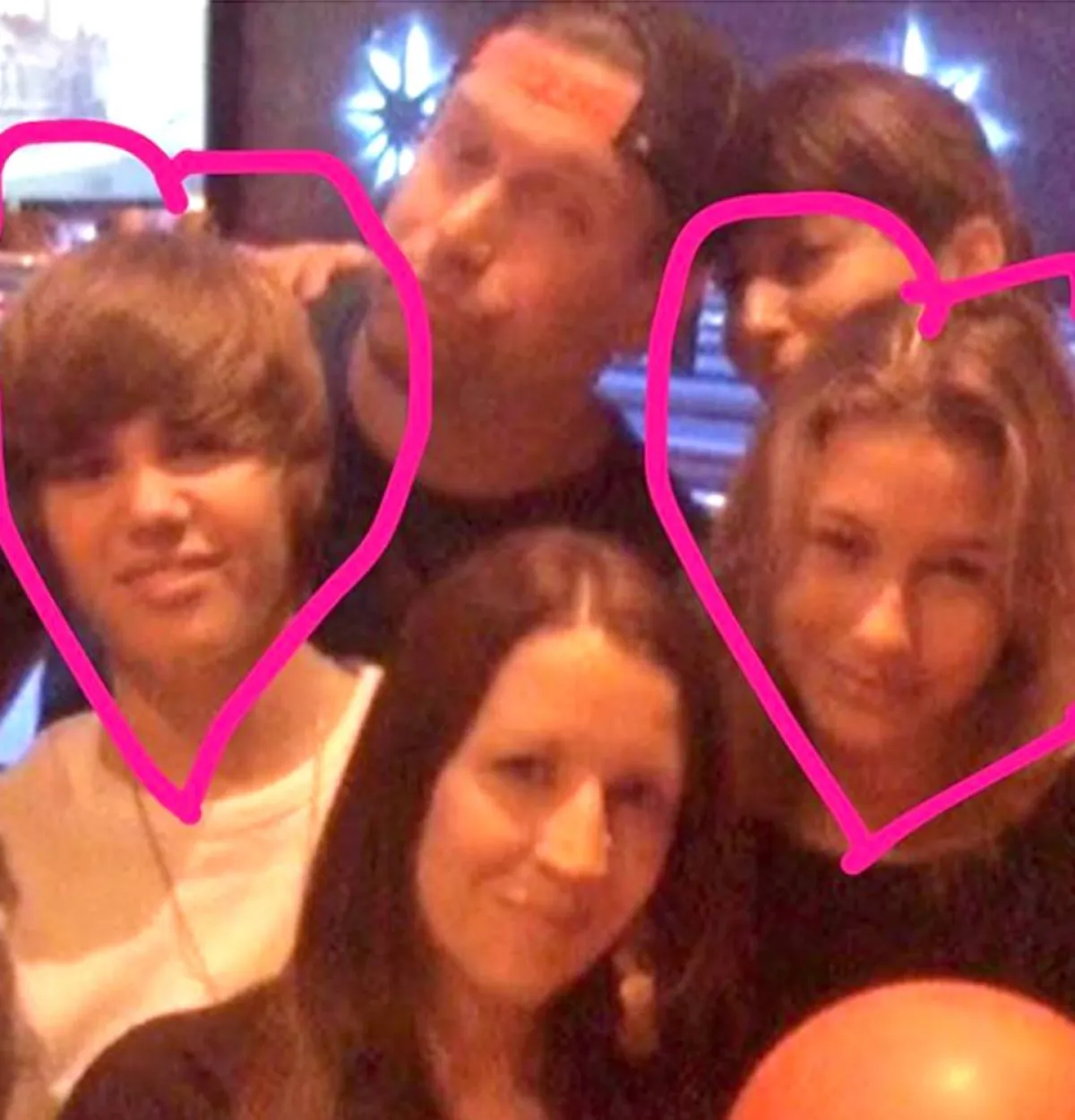 صورة قديمة تجمع النجم العالمي جاستين بيبر بزوجته هايلي بالدوين عندما كانا طفلين-الصورة من حساب جاستين بيبر على إنستغرام