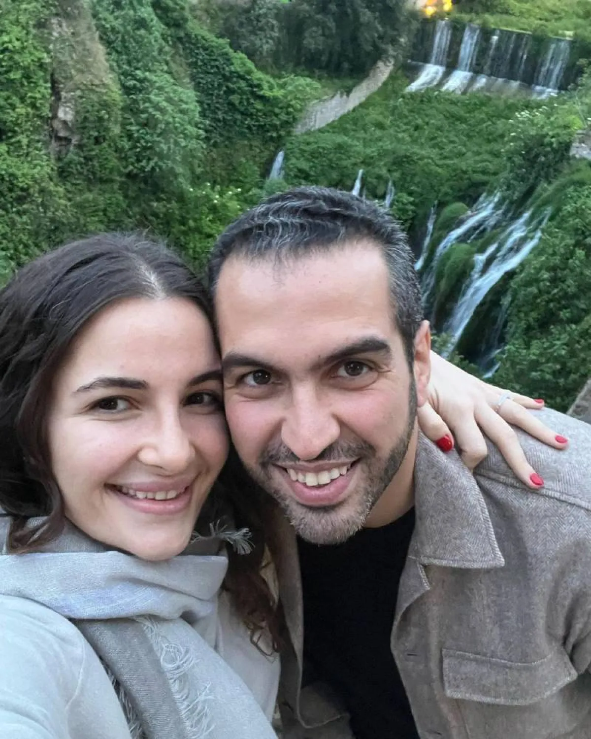 شام الذهبي وزوجها - الصورة من حسابها على إنستغرام