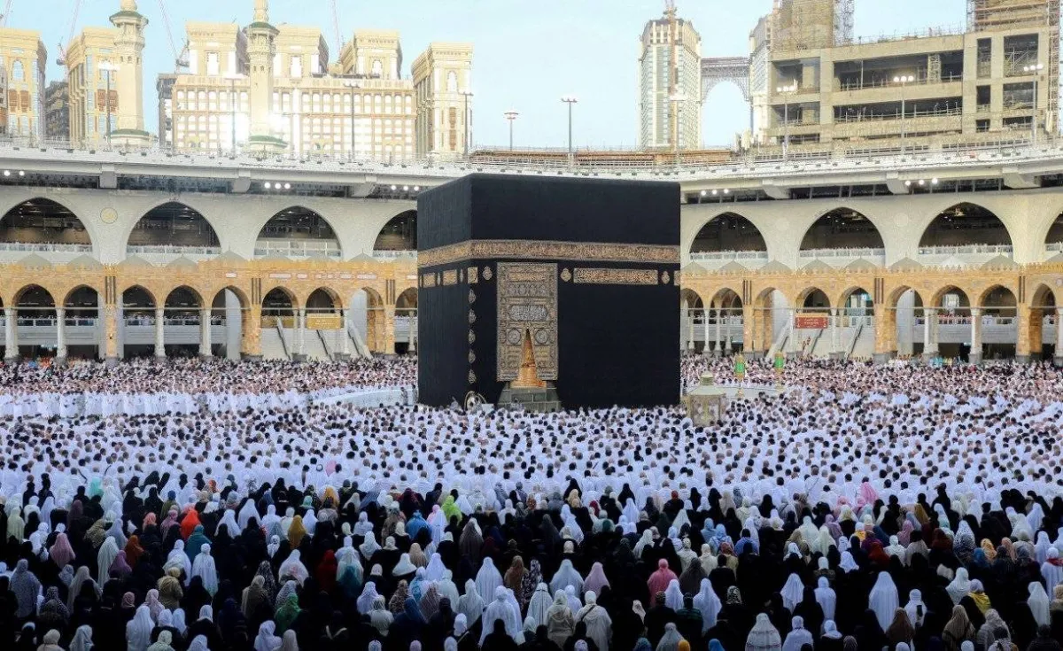 أثناء خطبة عيد الفطر المبارك