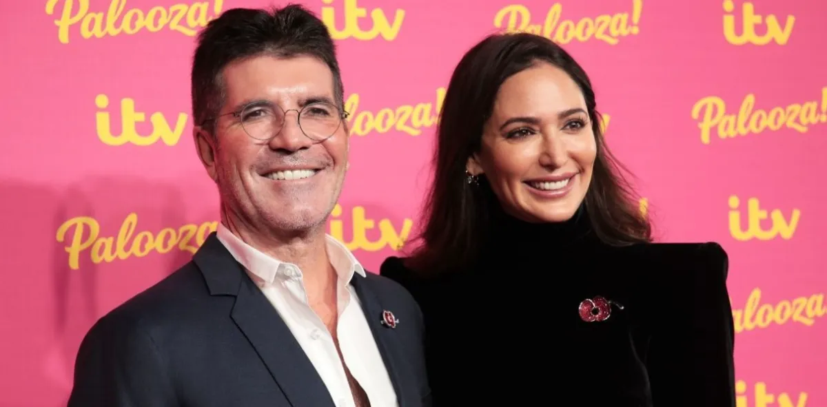 سايمون كاول وخطيبته