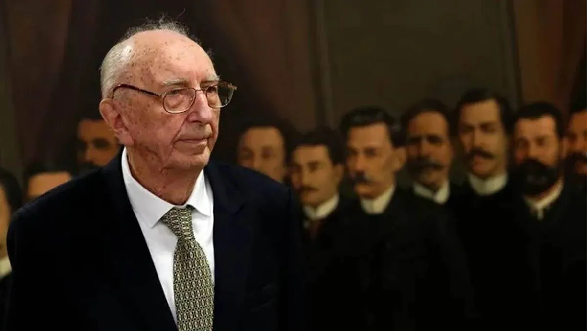 معمر يدخل موسوعة جينيس.. يعمل بشركة منذ 84 عاماً*