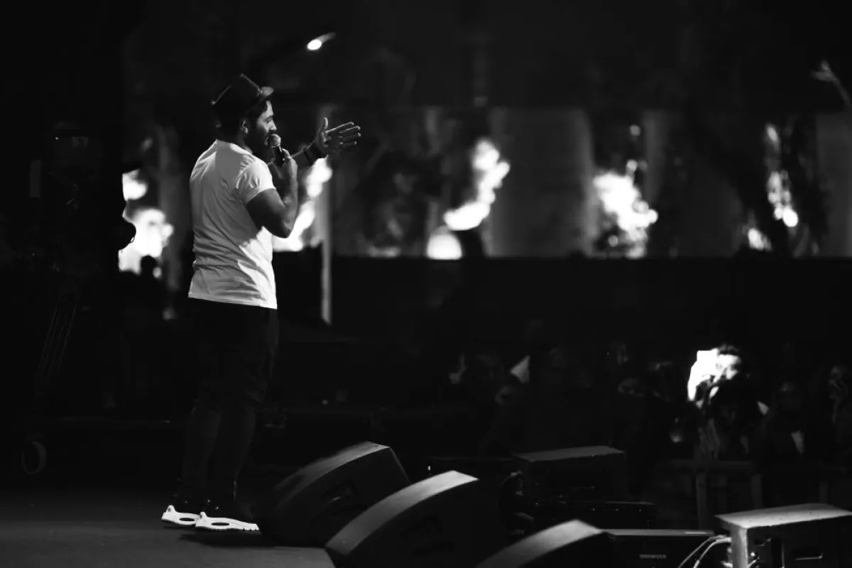 تامر حسني - الصورة من المركز الإعلامي لبنش مارك