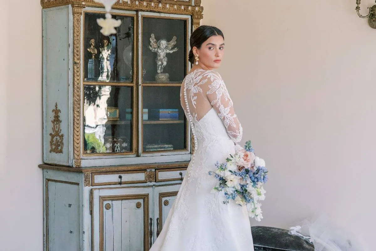 فساتين زفاف بأكمام شيفون وشفافة 