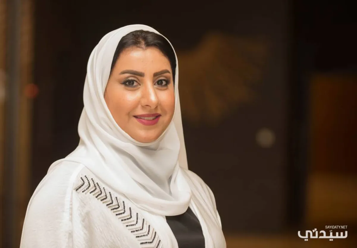 القيادية العُمانية ماجدة المعمري