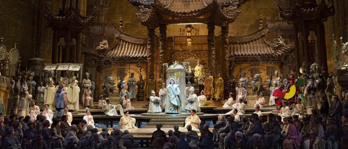 عرض توراندوت