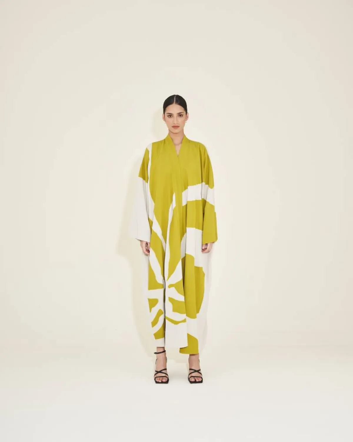 تصاميم المصمّمة غادة السبيعي