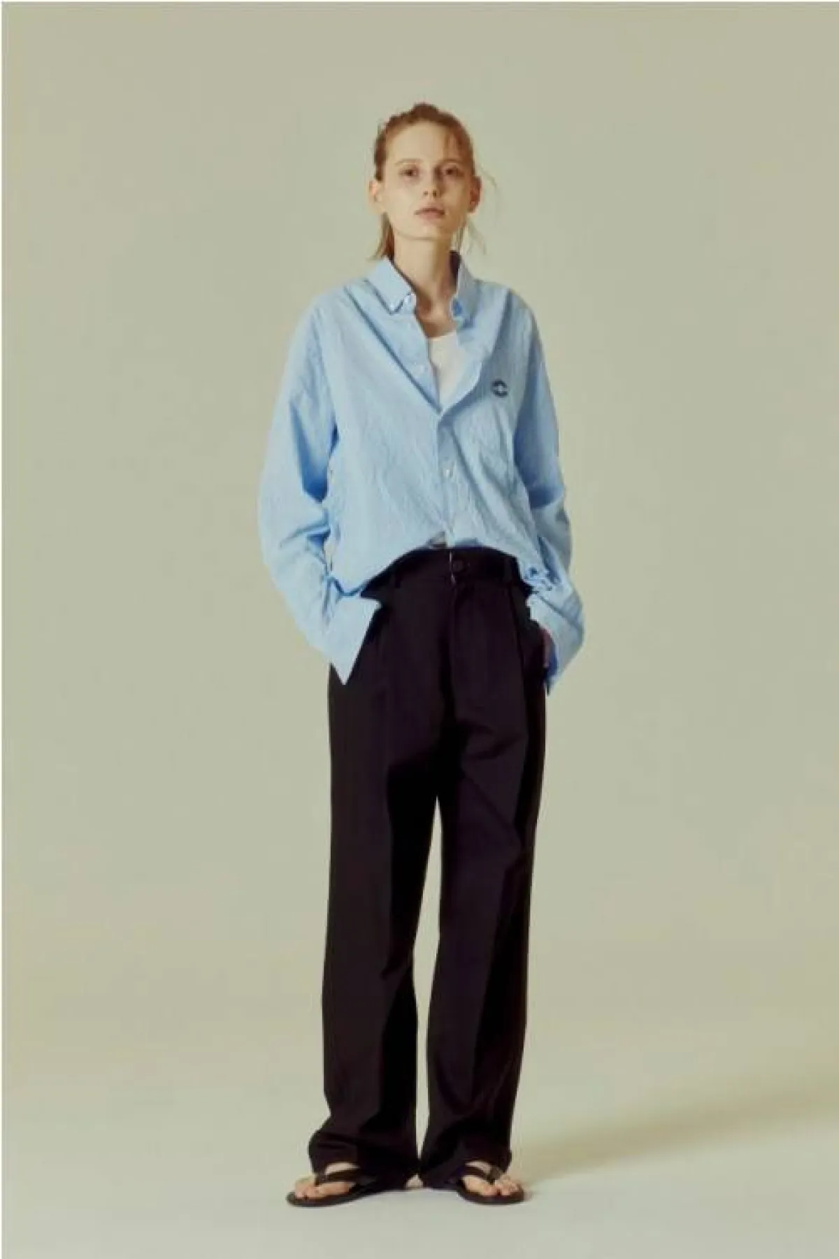 تنسيق الأزرق مع الأسود من كونسبت كوريا  Concept Korea