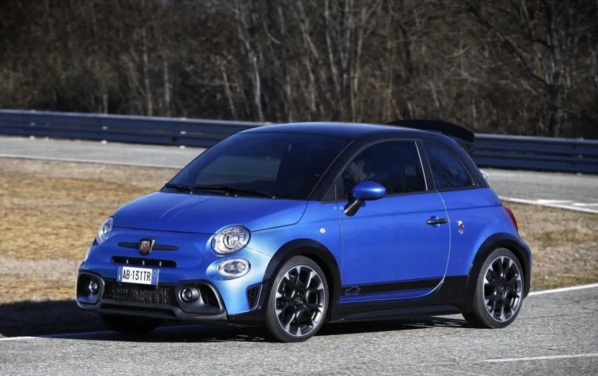إصدار جديد لـ Abarth 695 Tributo 131 Rally 