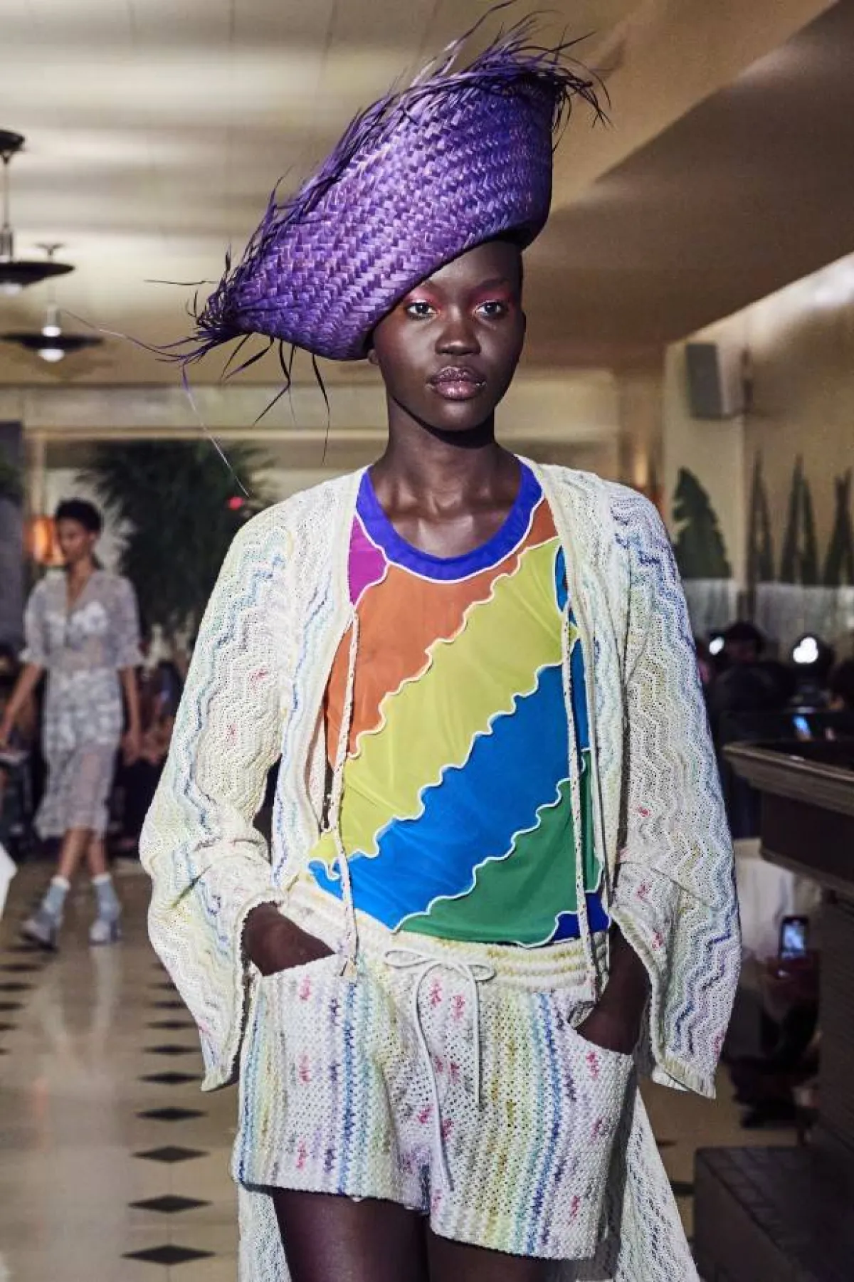 شورت وبلوزة من أنا سوي 