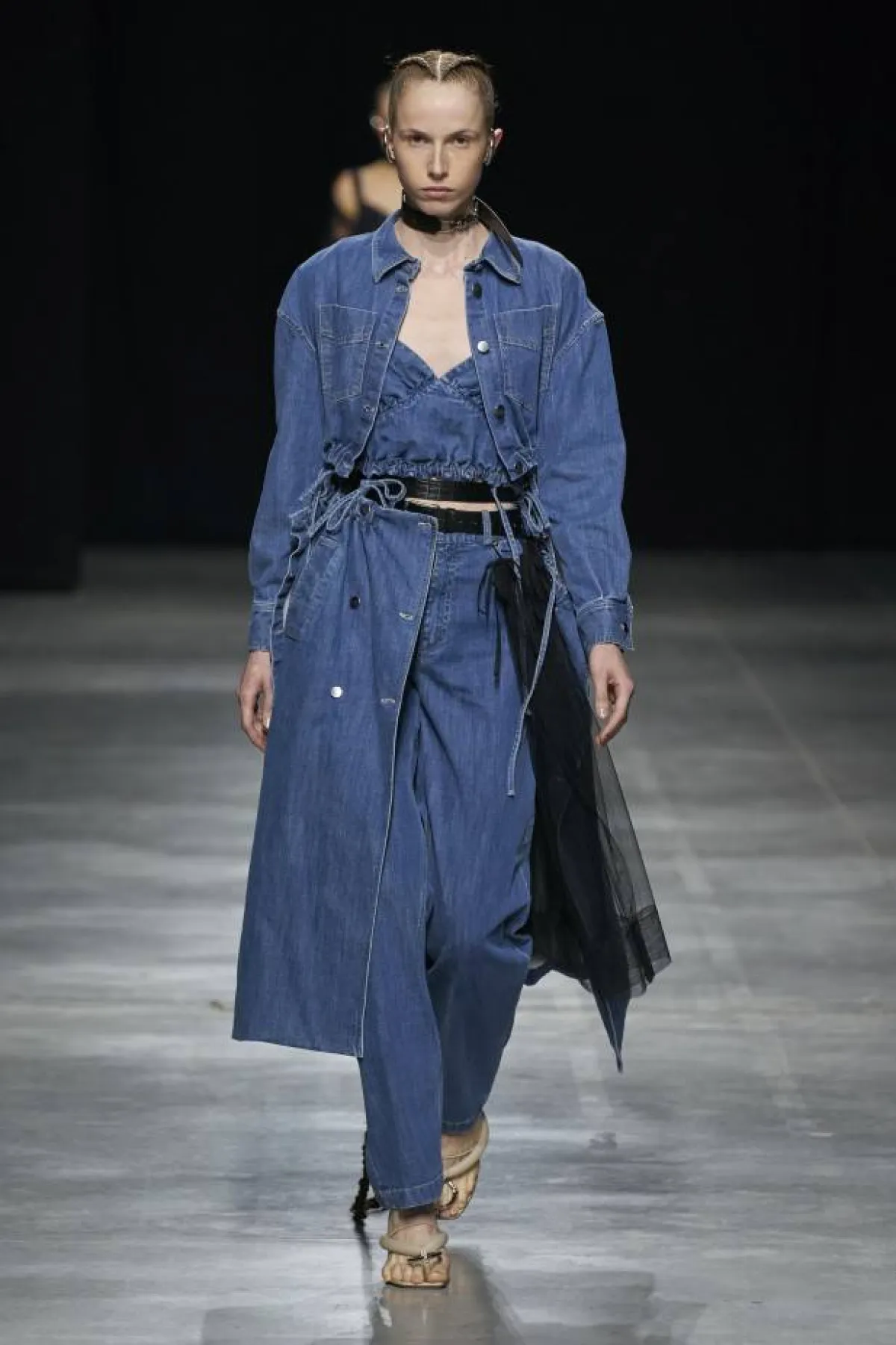 زي من الدنيم  من آكت