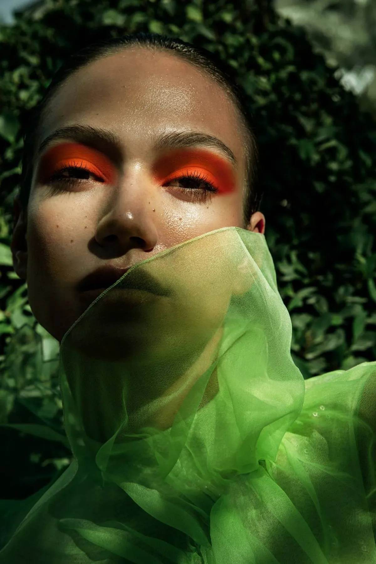 مكياج عيون برتقالي