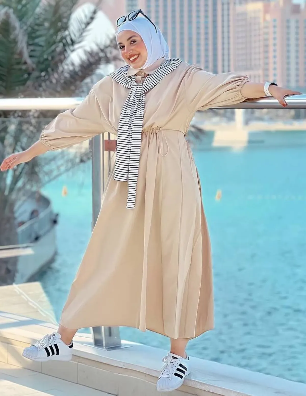 فستان فضفاض