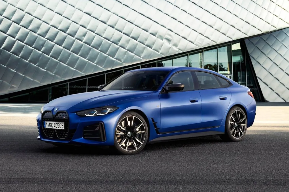 منصة Neue Klasse تظهر في الفئة الثالثة من BMW في 2025