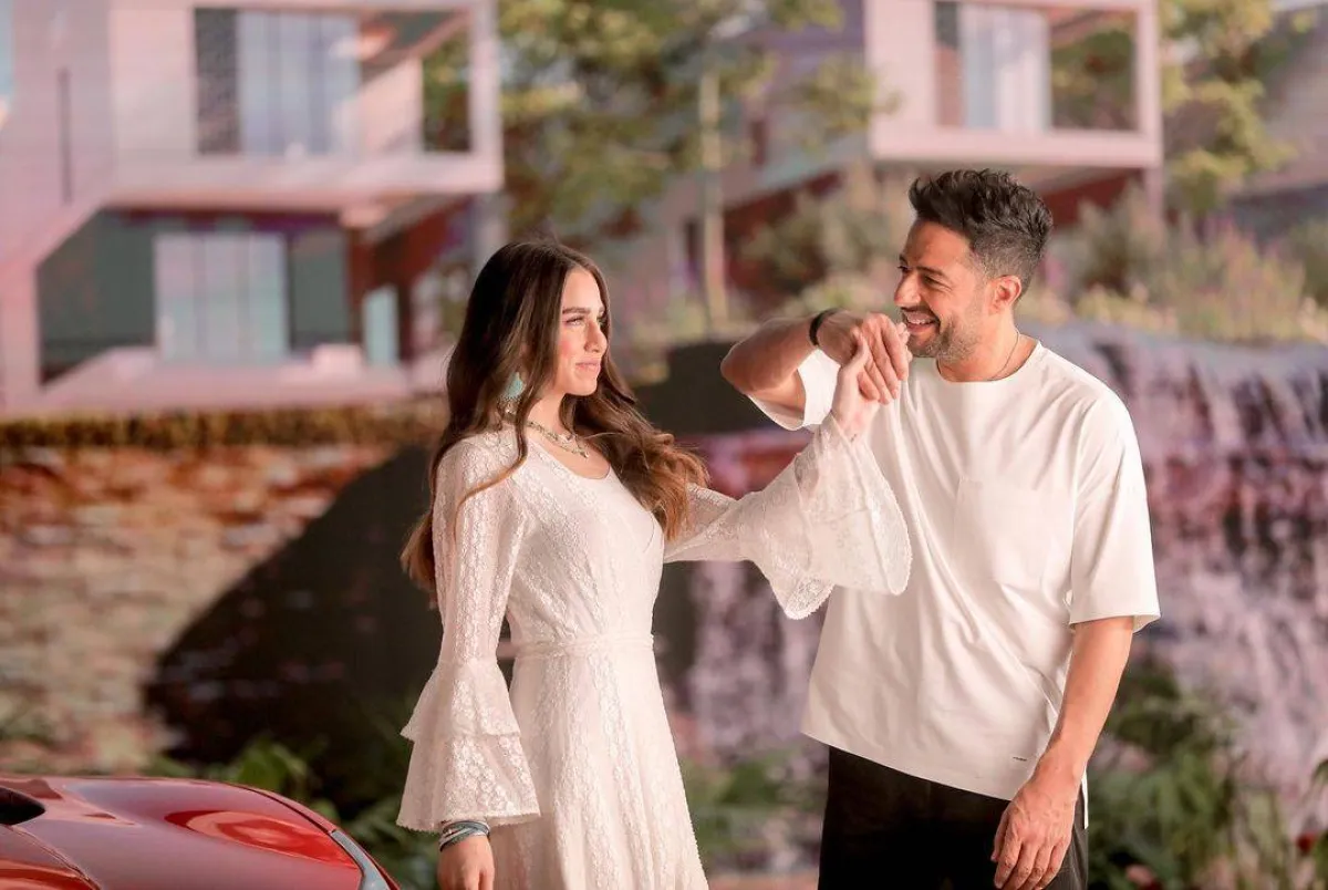 كواليس أغنية "جمالها استثنائي" - صوة من صفحة الفنان محمد حماقي على موقع " انستغرام"