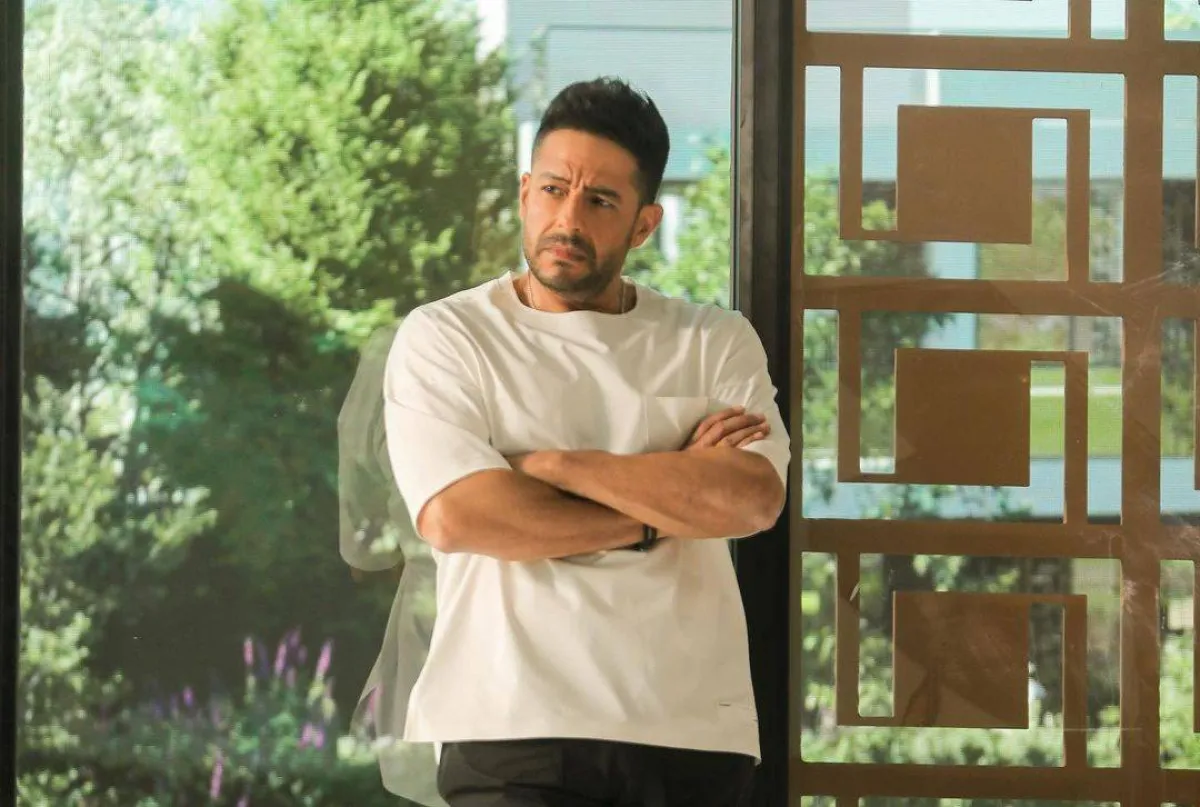 كواليس أغنية "جمالها استثنائي" - صوة من صفحة الفنان محمد حماقي على موقع " انستغرام"