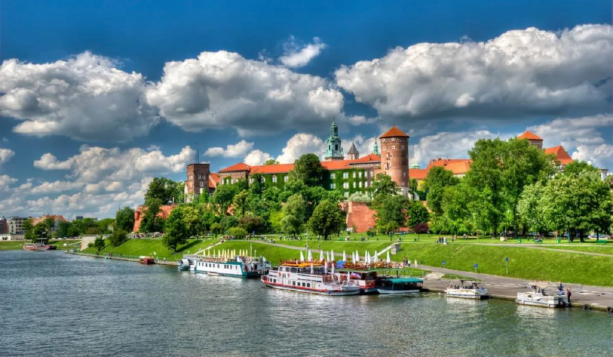نشاطات وعناوين سياحية جذابة في بولندا