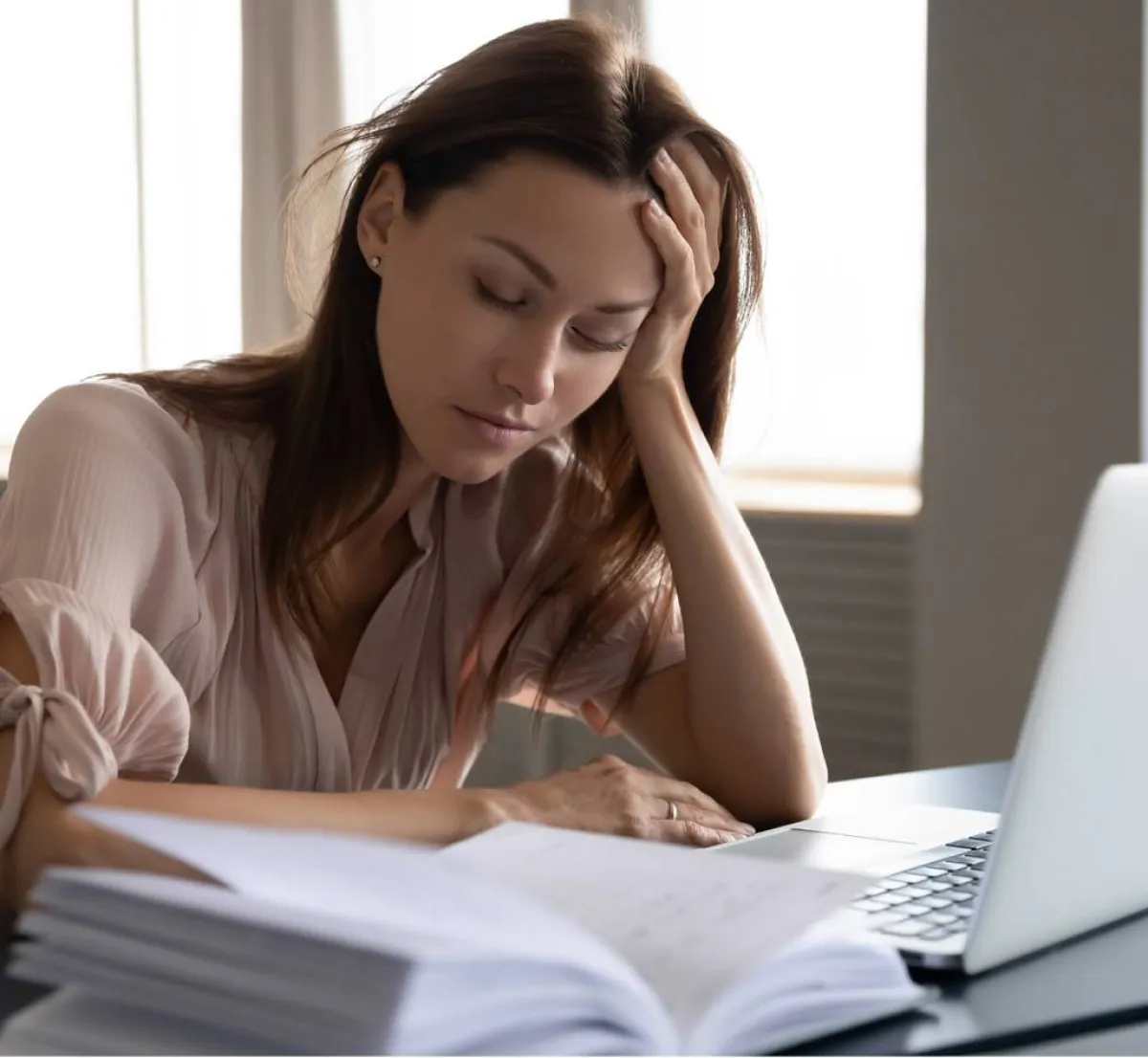 عادات سيّئة تؤثر سلباً في نمط النوم