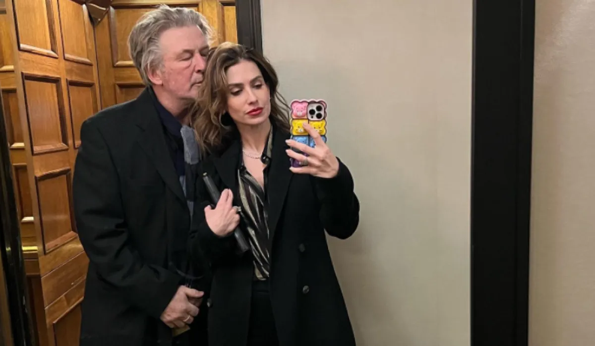 أليك بالدوين وزوجته