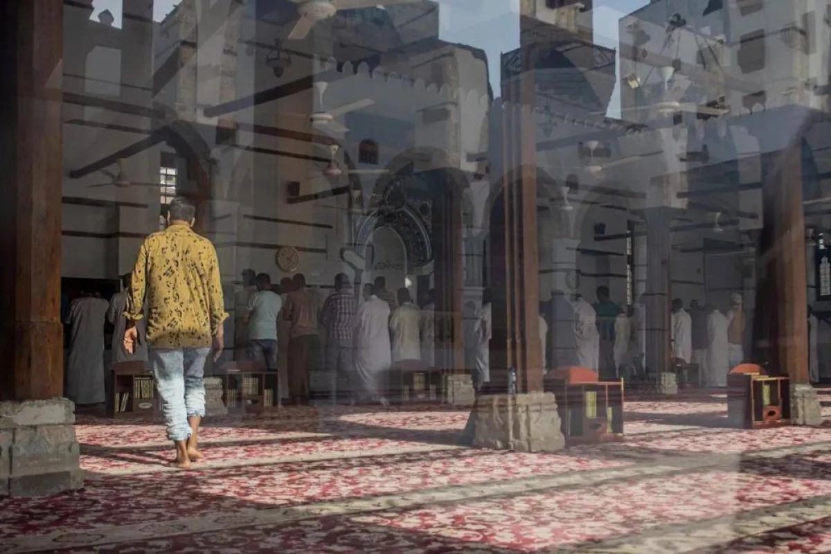 تظهر الصورة مسجد الشافعي مصدر الصورة موقع روح السعودية 