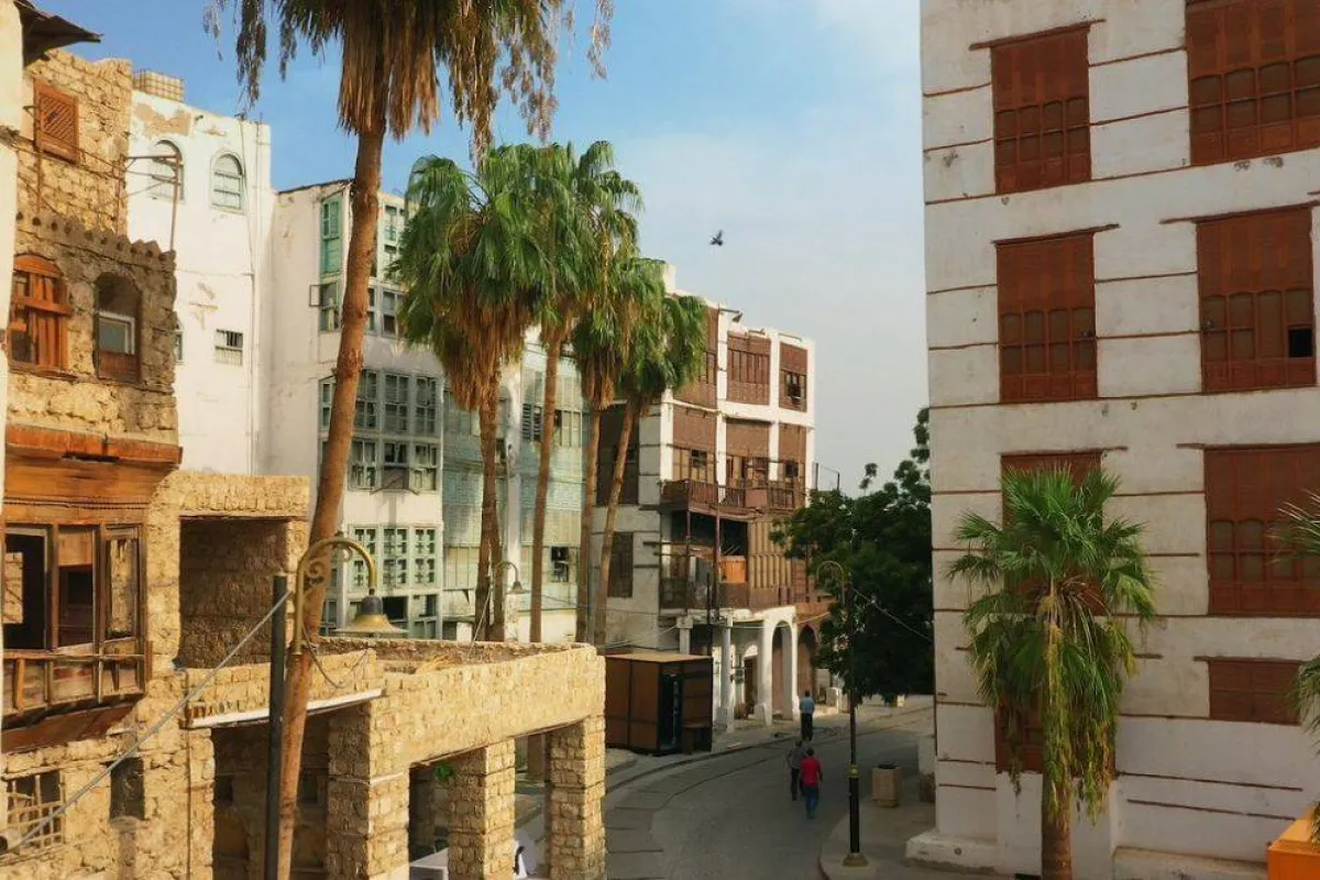 تظهر الصورة مباني البلد مصدر الصورة موقع روح السعودية 