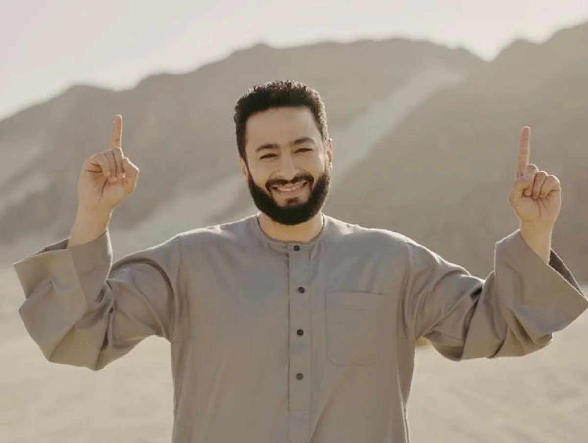 حمادة هلال من كواليس مسلسل المداح - صورة من حسابه على إنستجرام