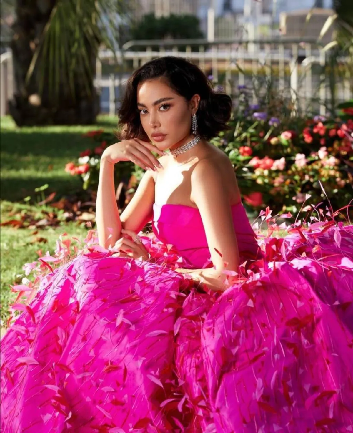 إطلالات النجمات في مهرجان كان 2021