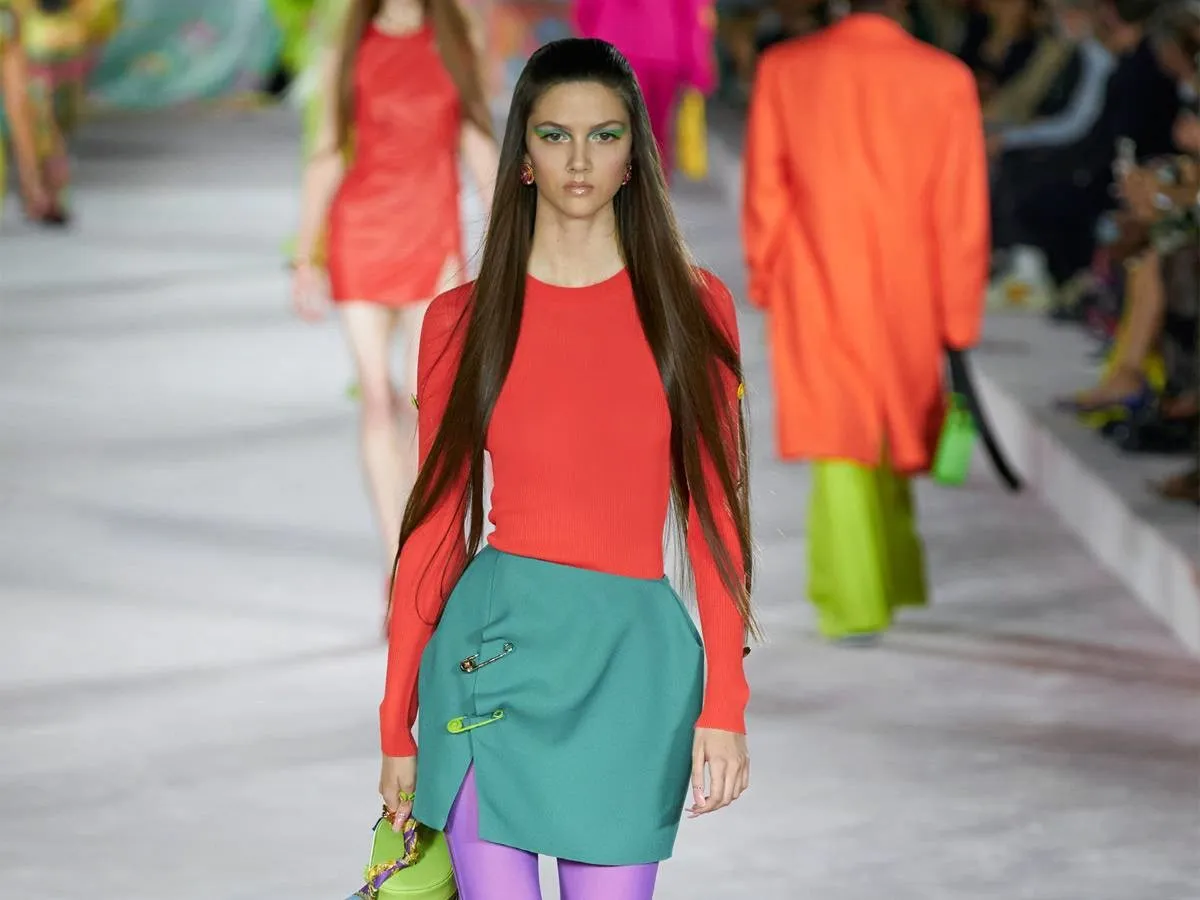 موضة تناسق وتباين الألوان Color Blocking